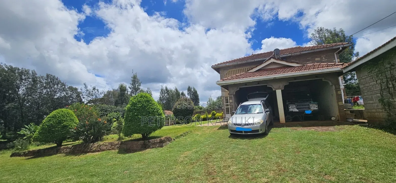5bdrm Maisonette in Seketo, Oluulua for sale in Oluulua