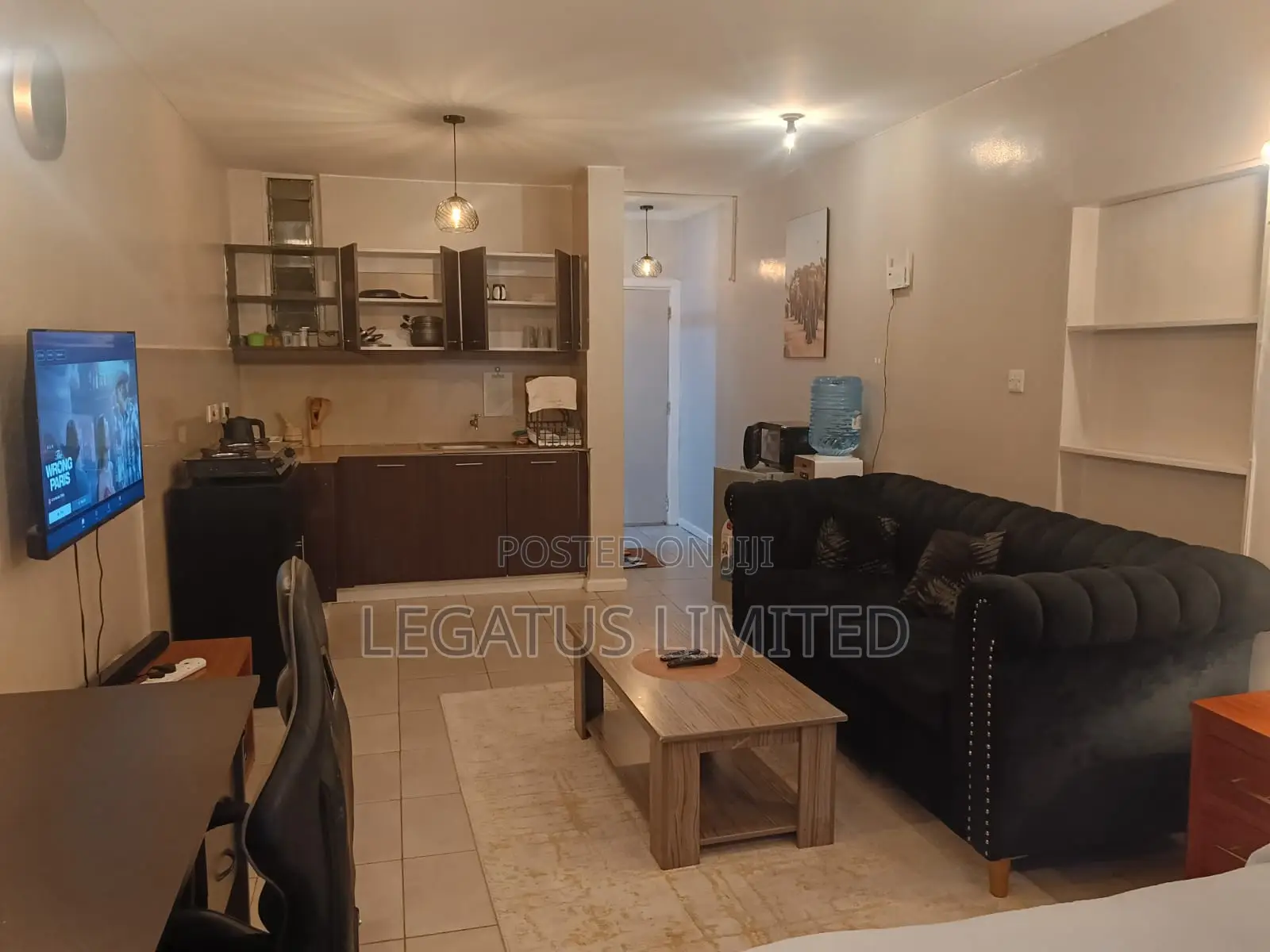 Studio Airbnb Ongata Rongai With Swimming Pool- Legatus Cozy Homes in Kandisi