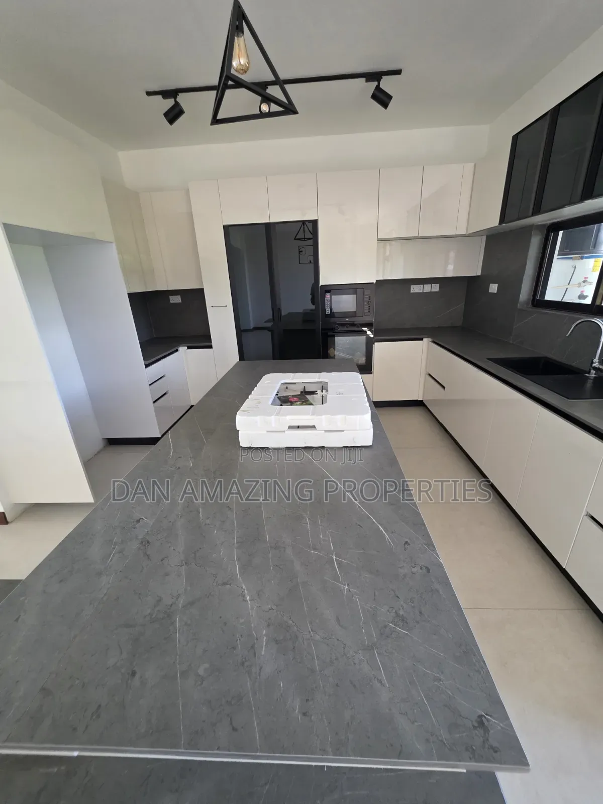 4bdrm Apartment in Nyali for rent in Nyali Mkomani