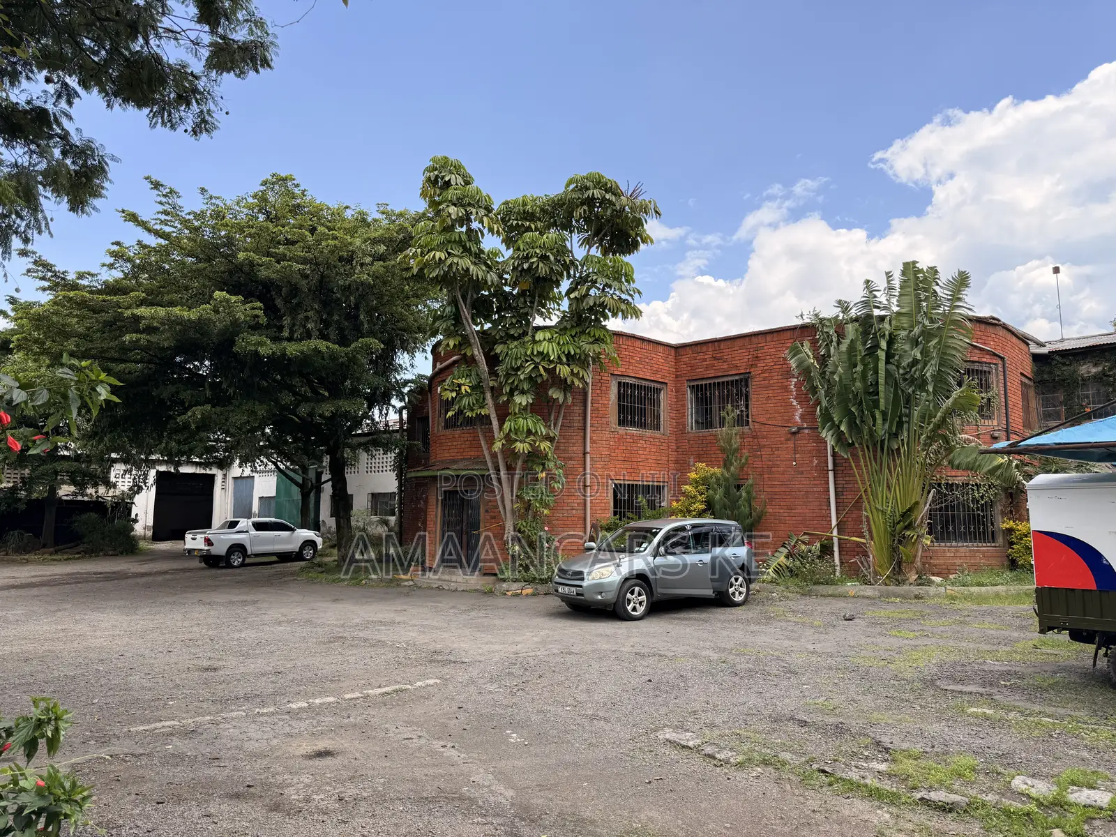 3.5 Acre Industrial Complex in Nakuru With 8 Godowns in Shaabab
