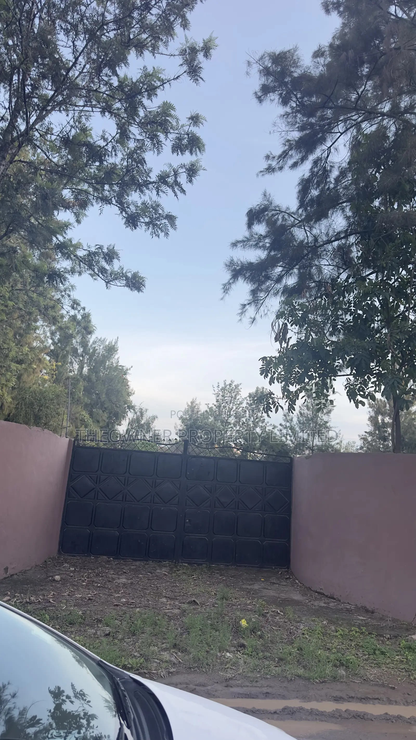 3/4 Residential Plot for Sale Utawala Benedicta Next to Fahari Hotel in Utawala
