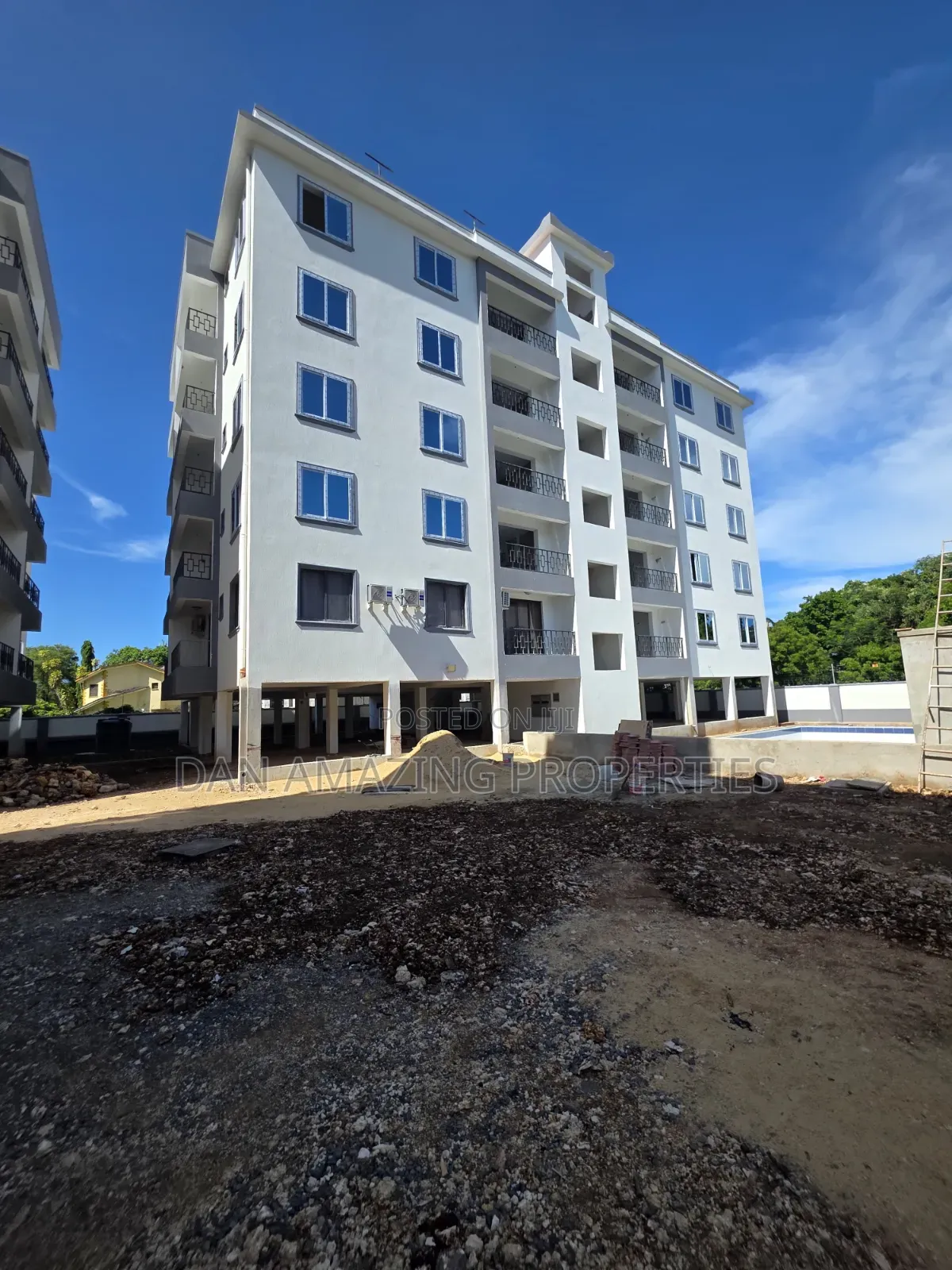 3bdrm Apartment in Nyali Plus Dsq for sale in Nyali Mkomani