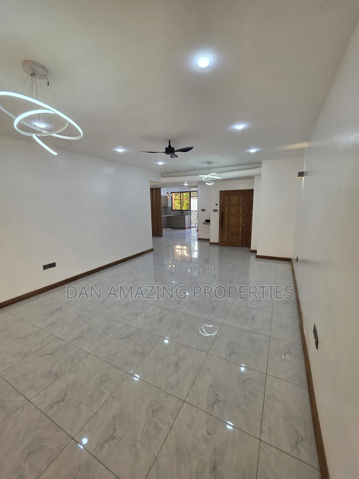 3bdrm Apartment in Mombasa Plus Dsq, Bombolulu for sale in Bombolulu