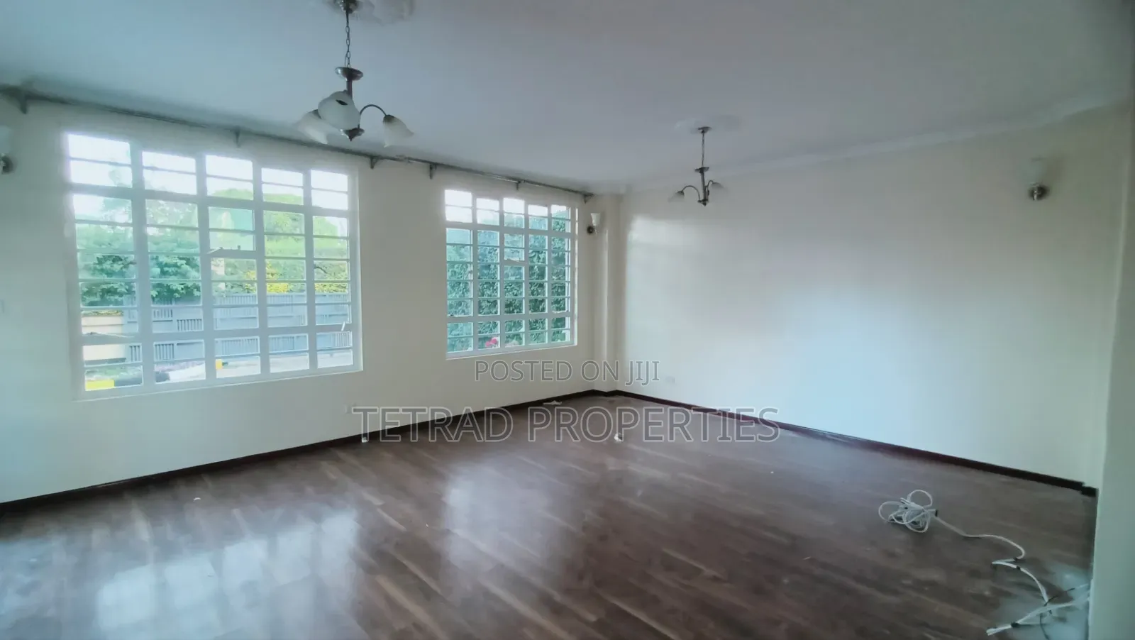 4bdrm Maisonette in Thome for rent in Thome