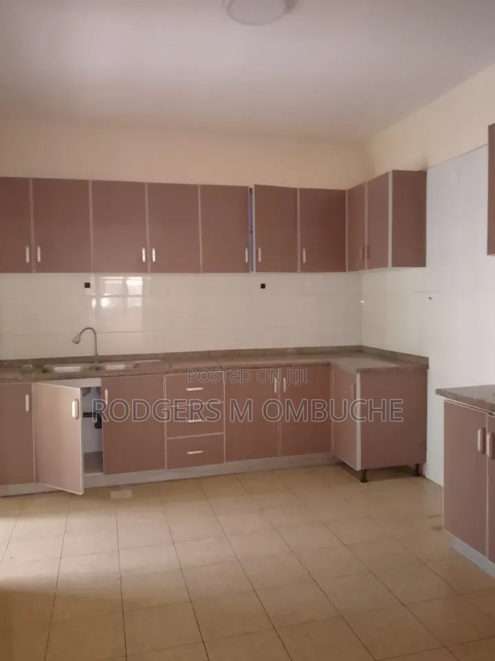 3bdrm Apartment in State House Area for rent in State House Area