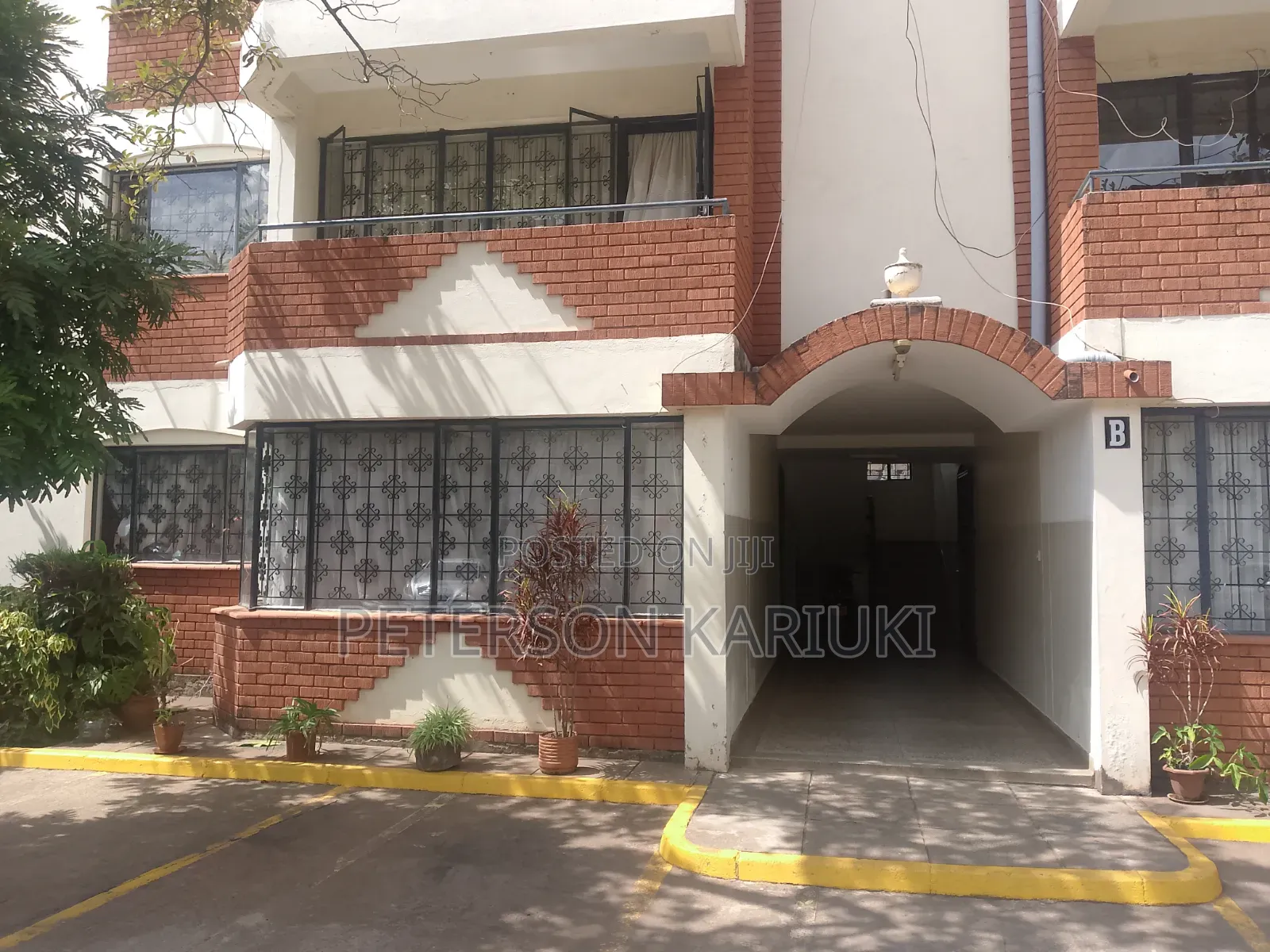 3bdrm Apartment in Kilimani, Hurlingham for sale in Hurlingham