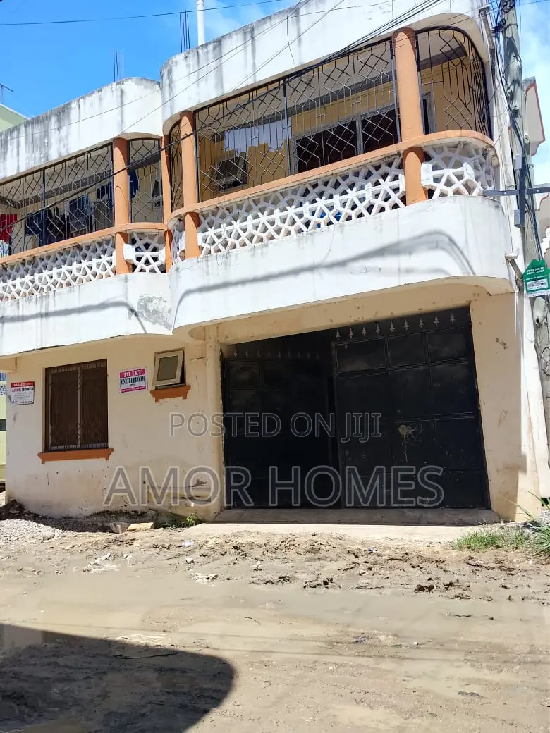 8bdrm Apartment in Bamburi Lake-View, Mtambo for sale in Mtambo