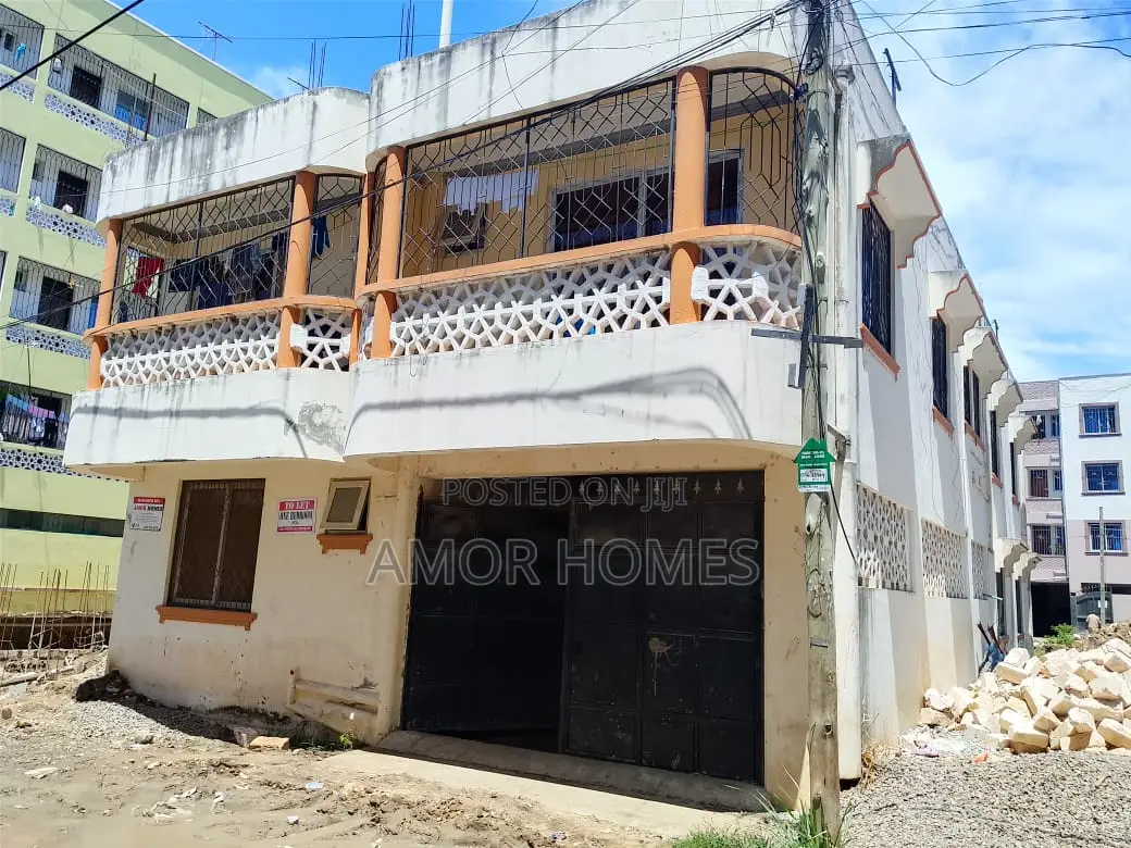 8bdrm Apartment in Bamburi Lake-View, Mtambo for sale in Mtambo
