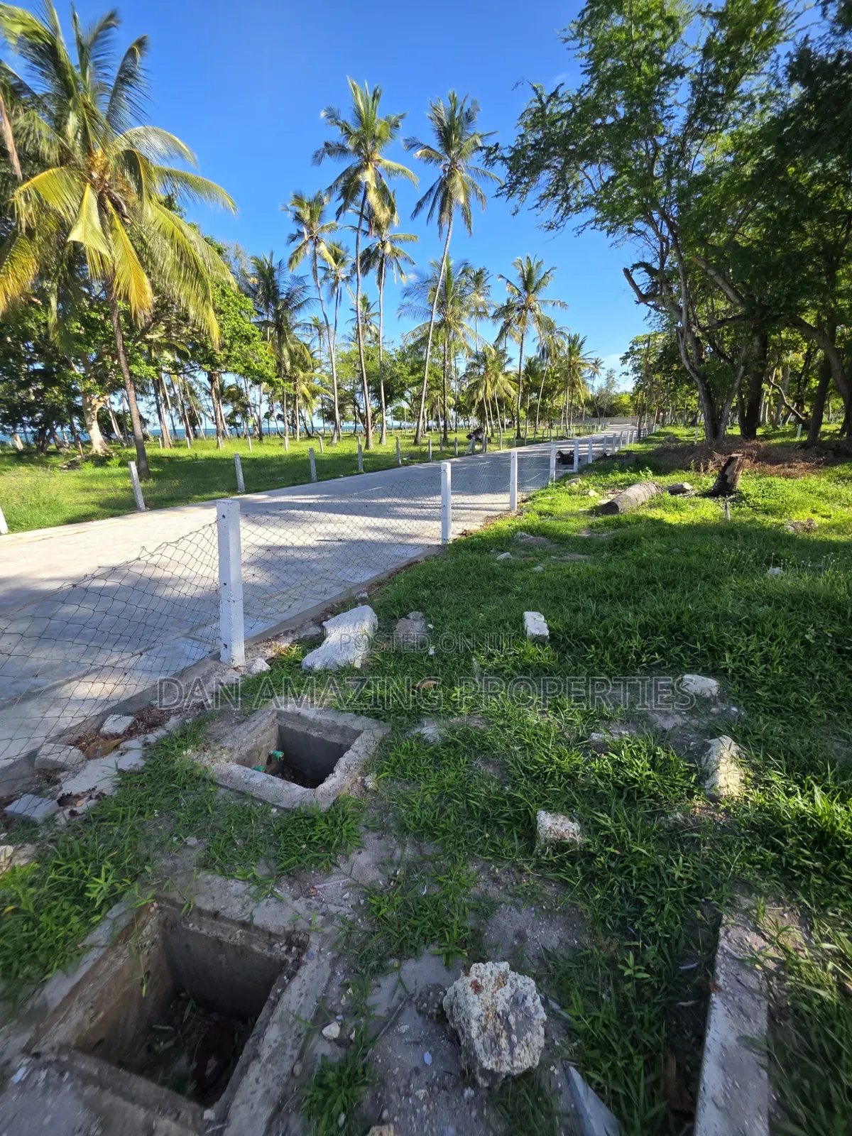 1/4 Beach Plots Msa Kanamai Majengo for Sale in a Gated Community in Kikambala