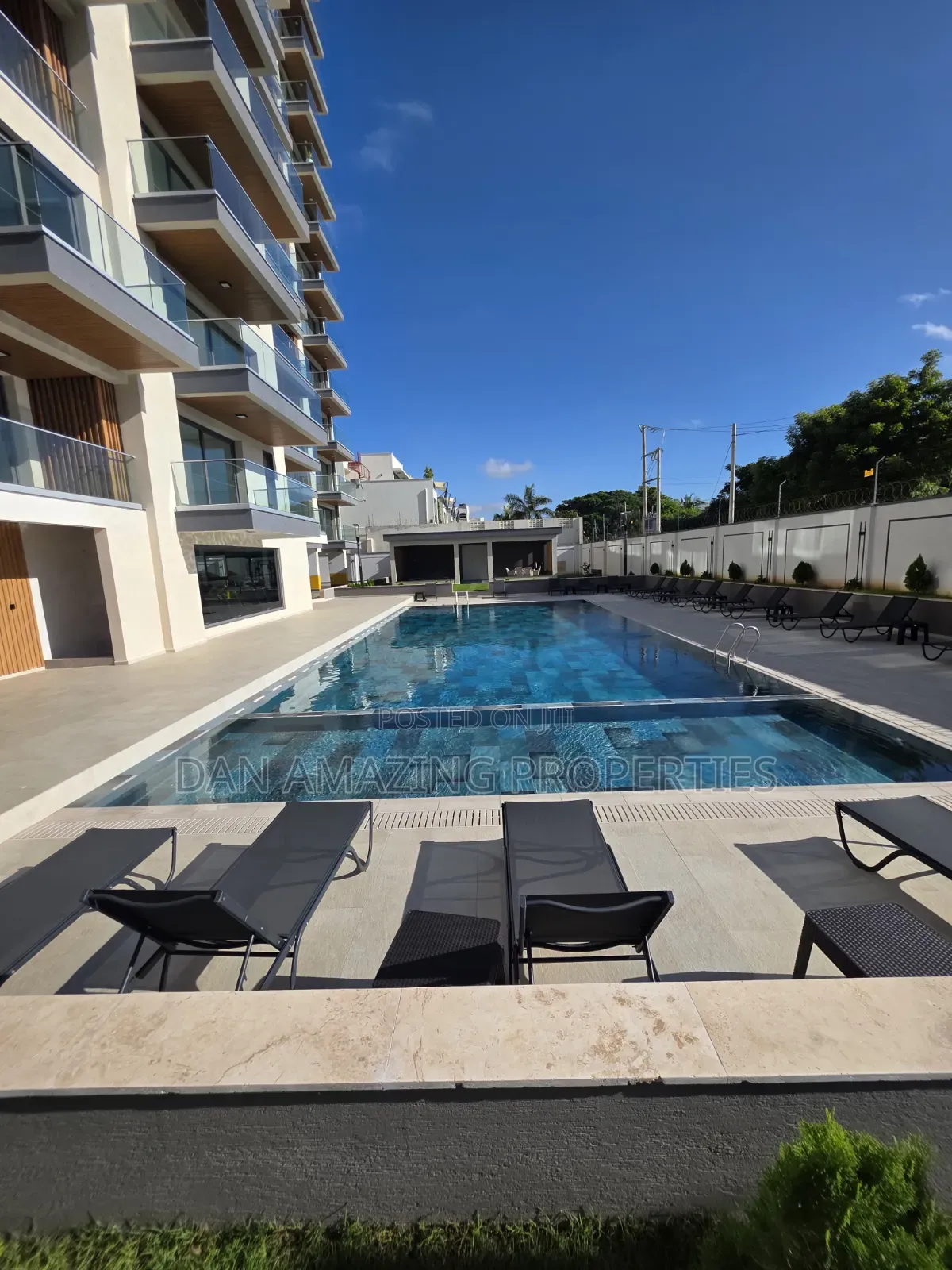 3bdrm Penthouse in Nyali Plus Dsq for sale in Nyali Mkomani