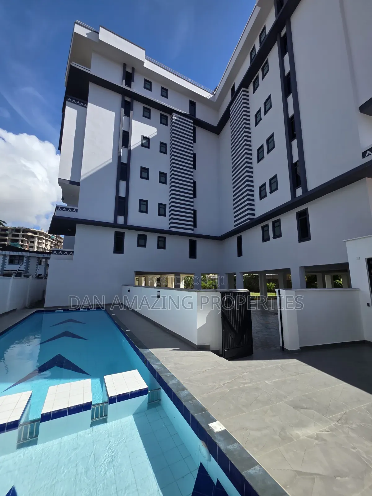 3bdrm Apartment in Nyali Plus Dsq for sale in Nyali Mkomani