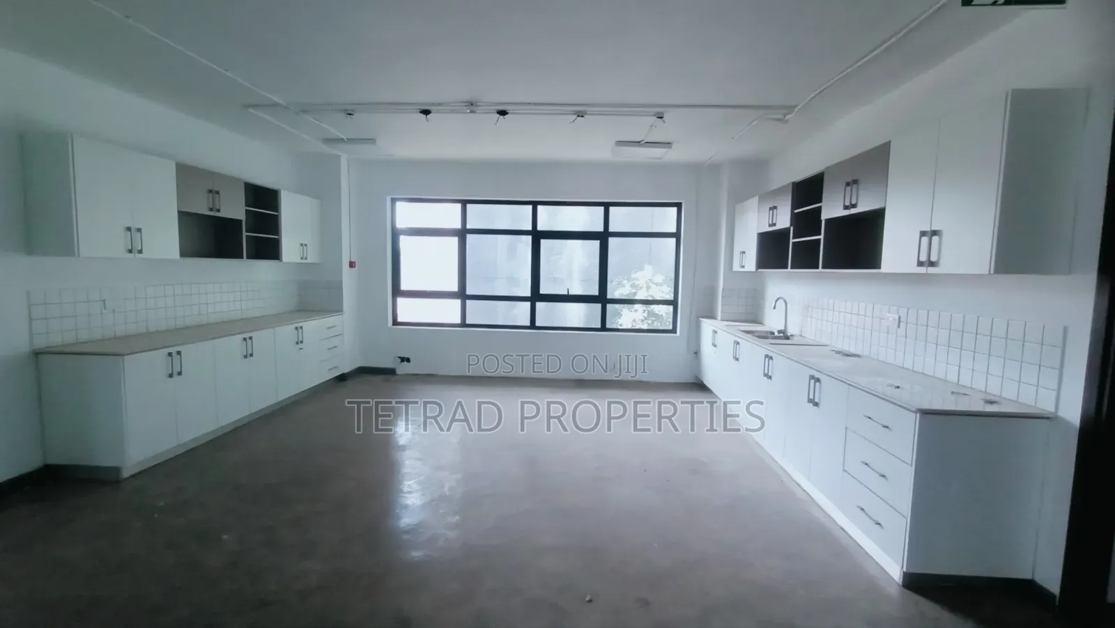 4200 SQFT Office Space in Westlands Brookside Area. in Spring Valley