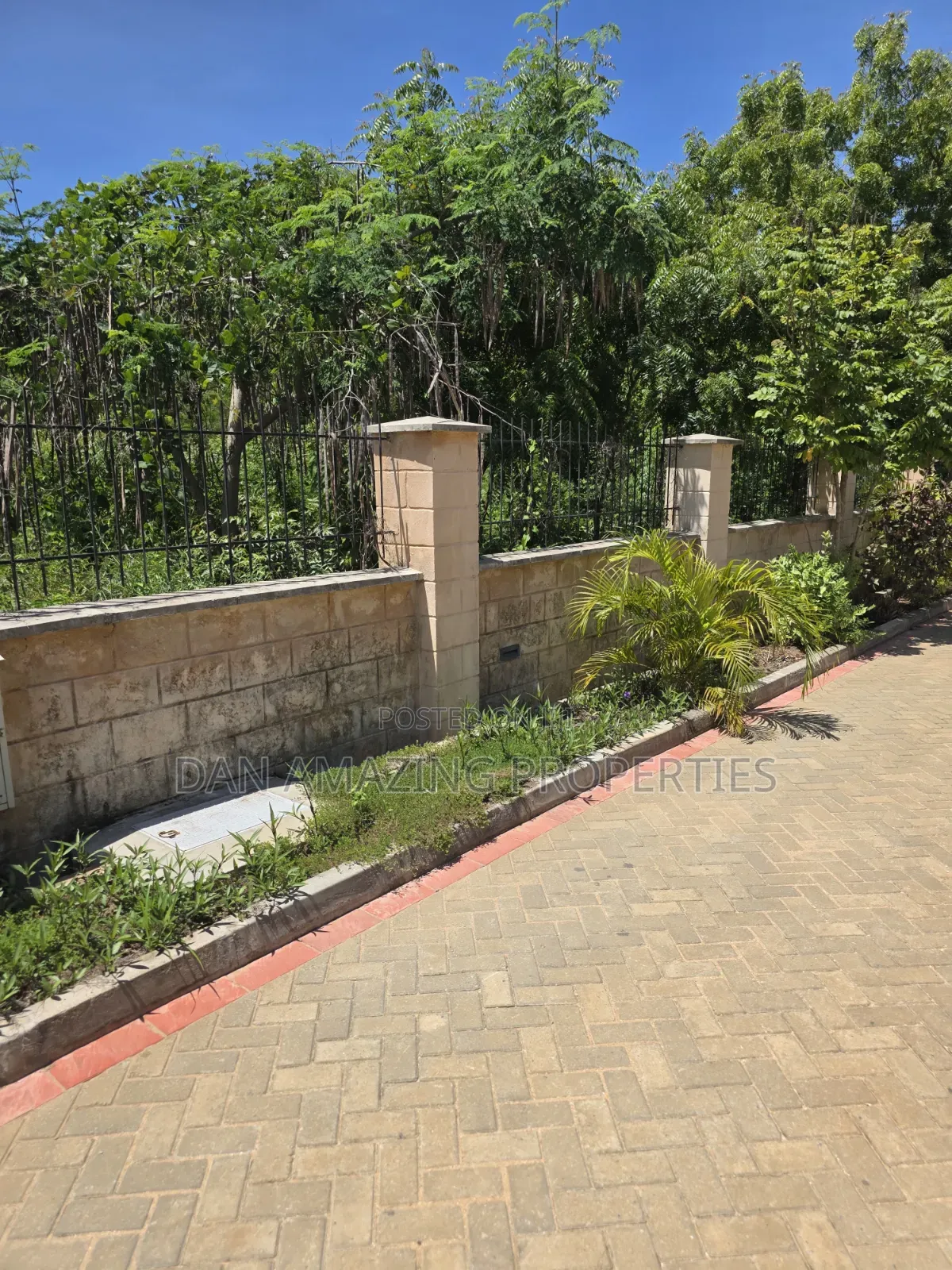Fully Serviced 1/4 Acre Beach Plot for Sale Diani Galu Kinondo in Diani