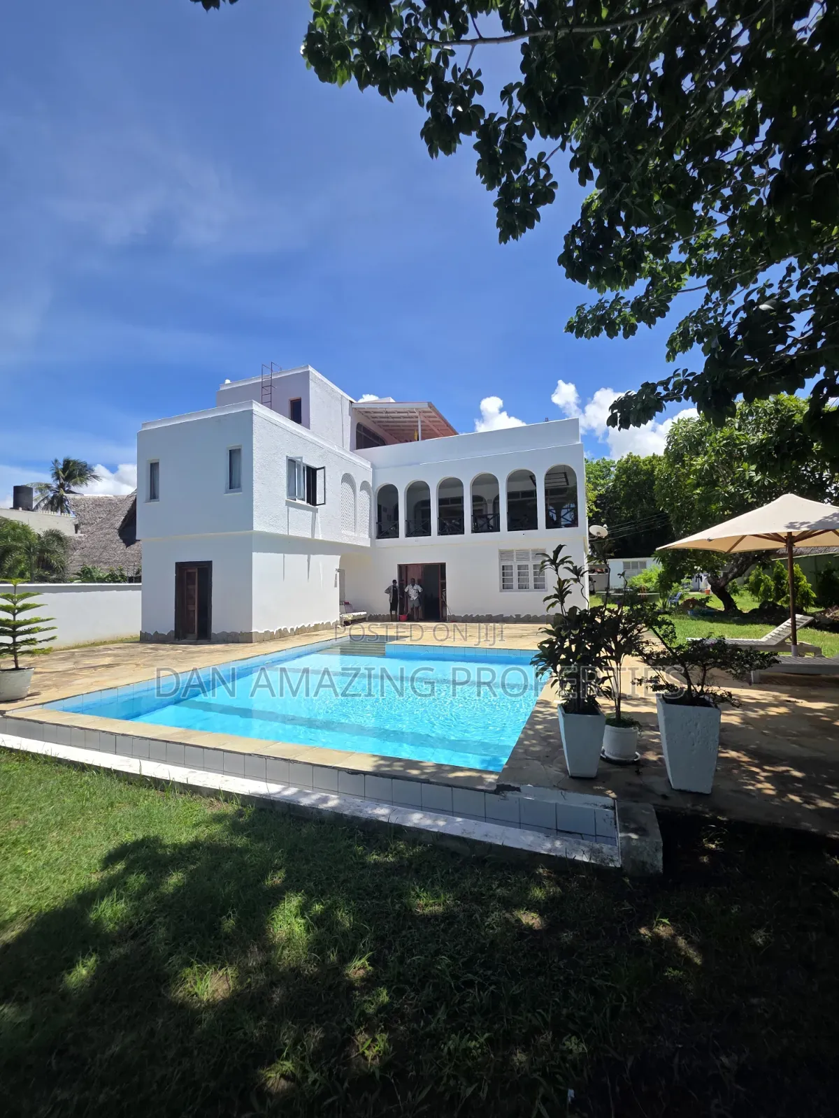 5bdrm Villa in Diani On 1/2 Acre for sale in Diani