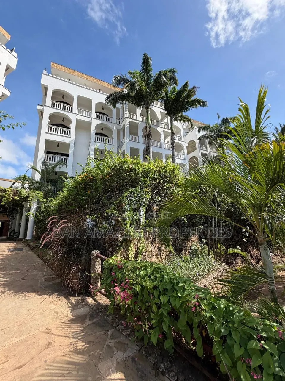 Furnished 3bdrm Apartment in Diani Beachfront for sale in Diani
