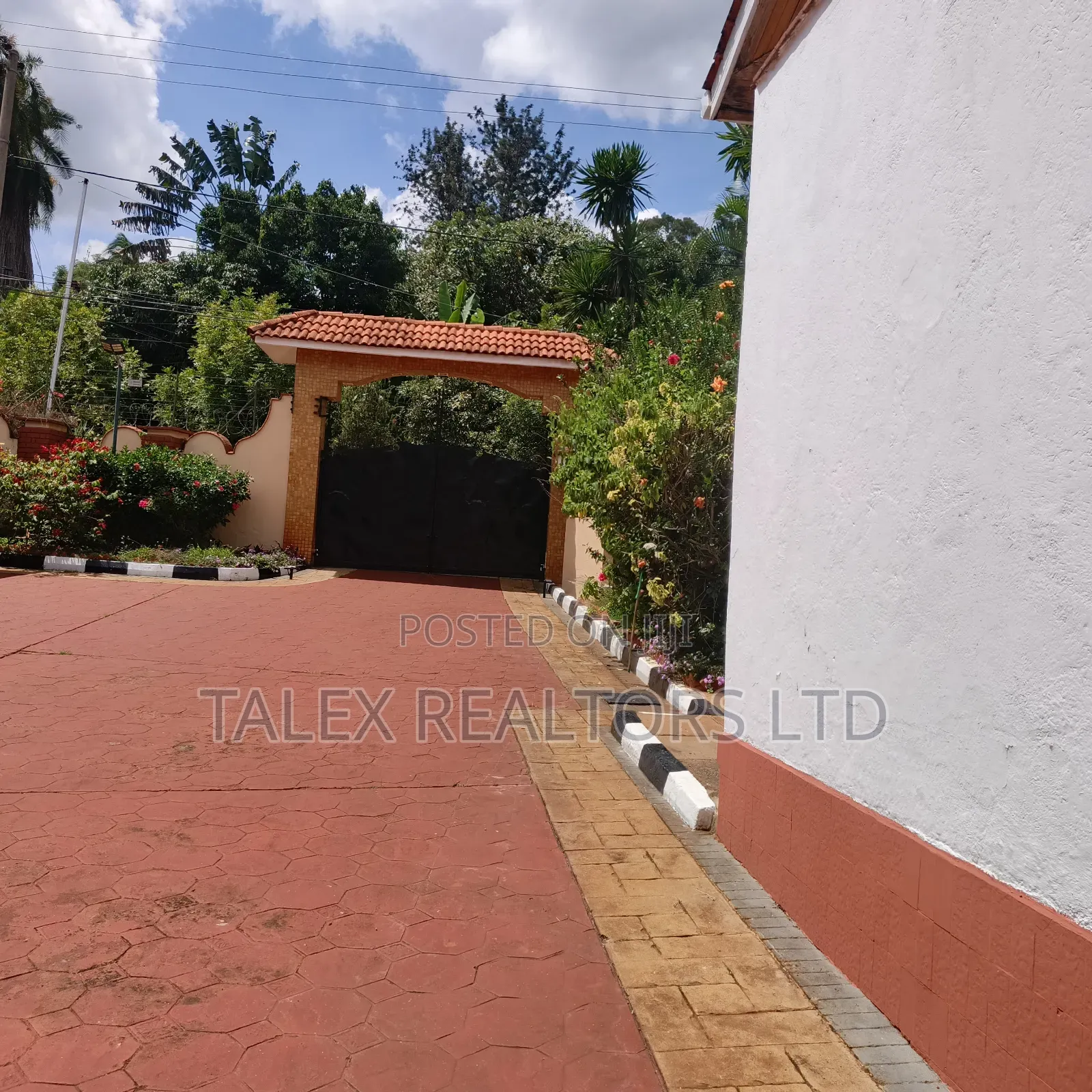 6bdrm Mansion in Call Me, Gigiri for rent in Gigiri