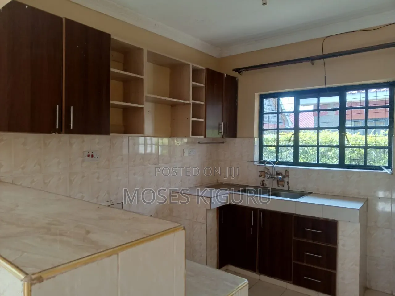 3bdrm Bungalow in Plainsview Estate, Kalimoni for rent in Kalimoni