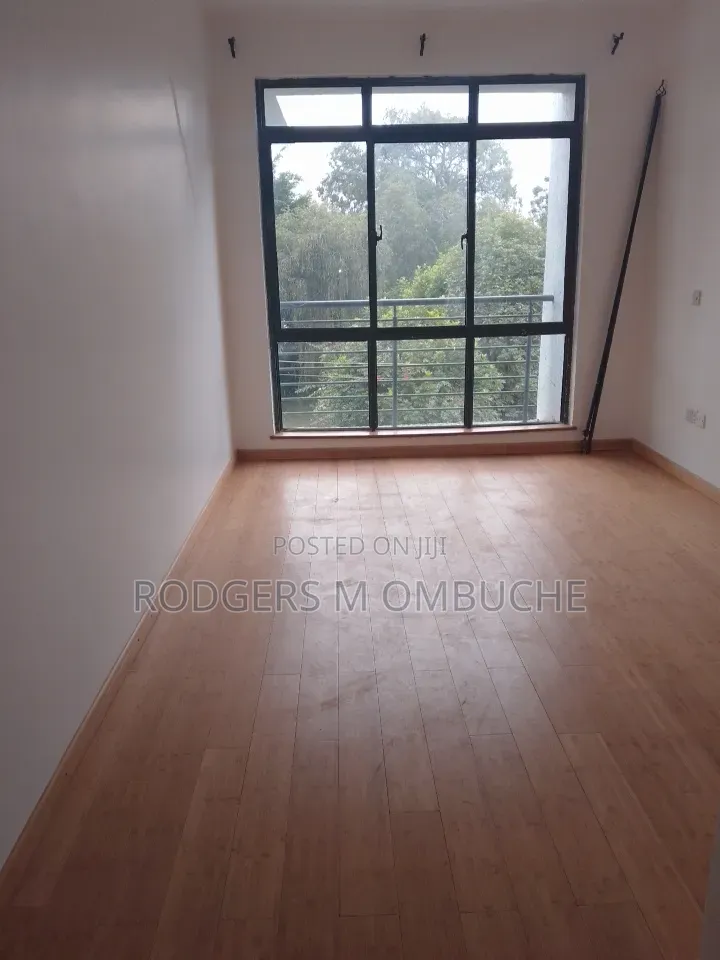 5bdrm Townhouse / Terrace in Valley Arcade for rent in Valley Arcade