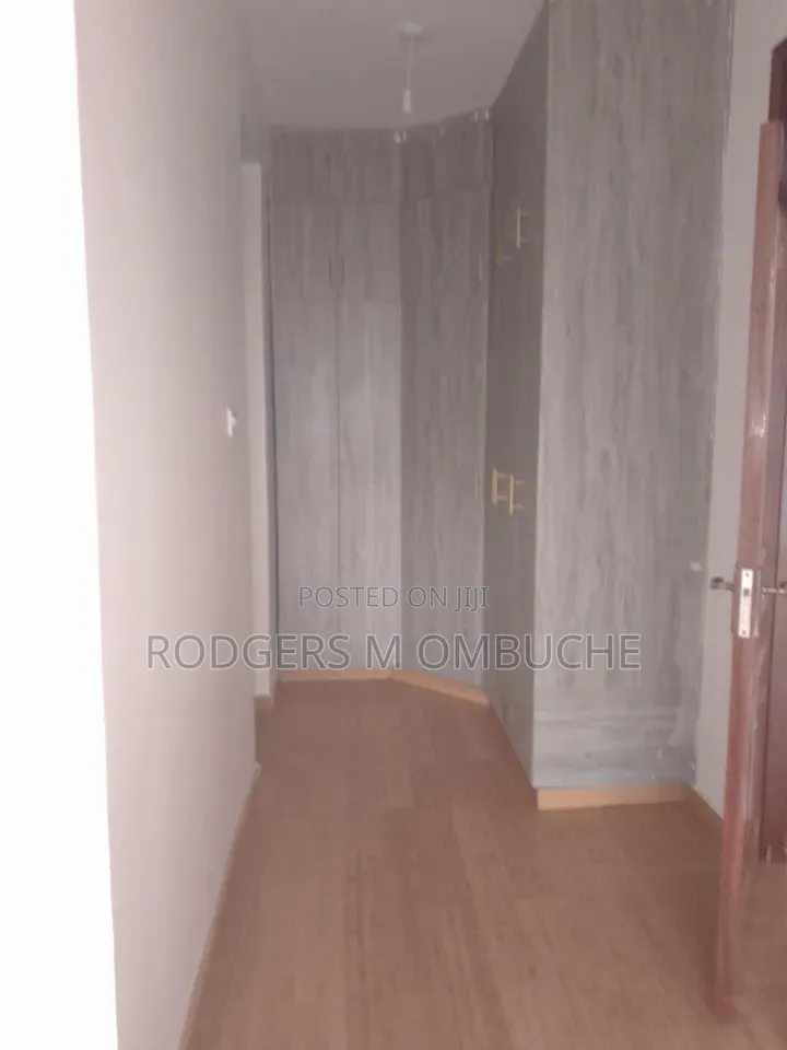 5bdrm Townhouse / Terrace in Valley Arcade for rent in Valley Arcade