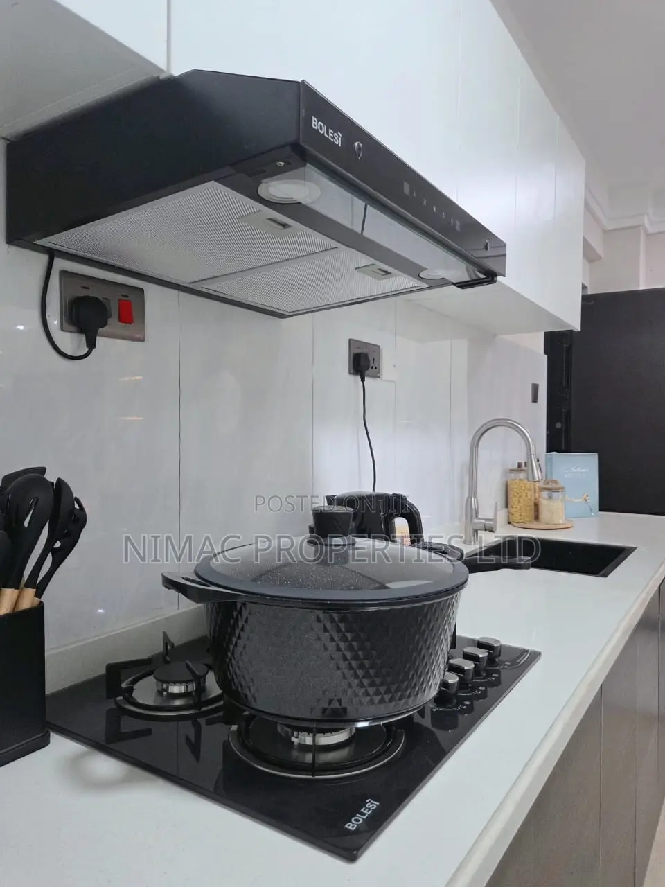 2bdrm Apartment in Hurlingham for sale in Hurlingham
