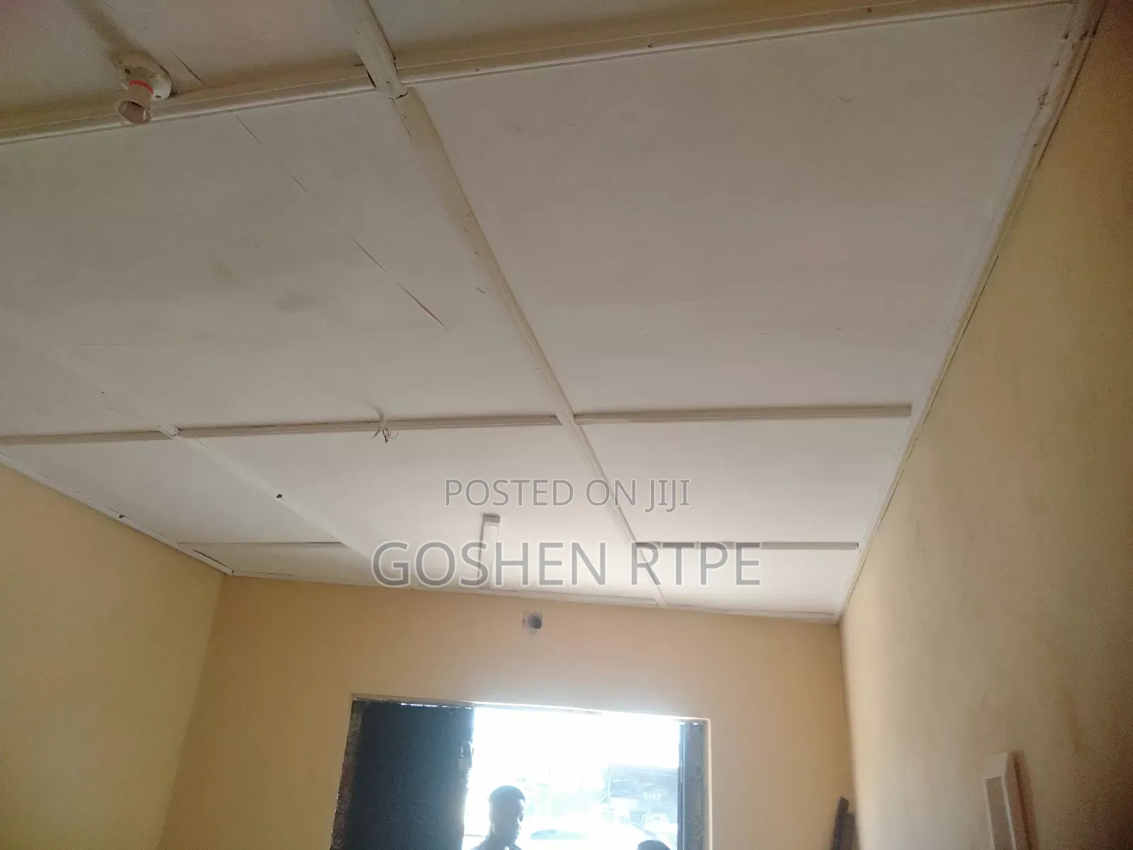 Magnificent Front Shop to Let at Bombolulu Mombasa Mainland in Bombolulu