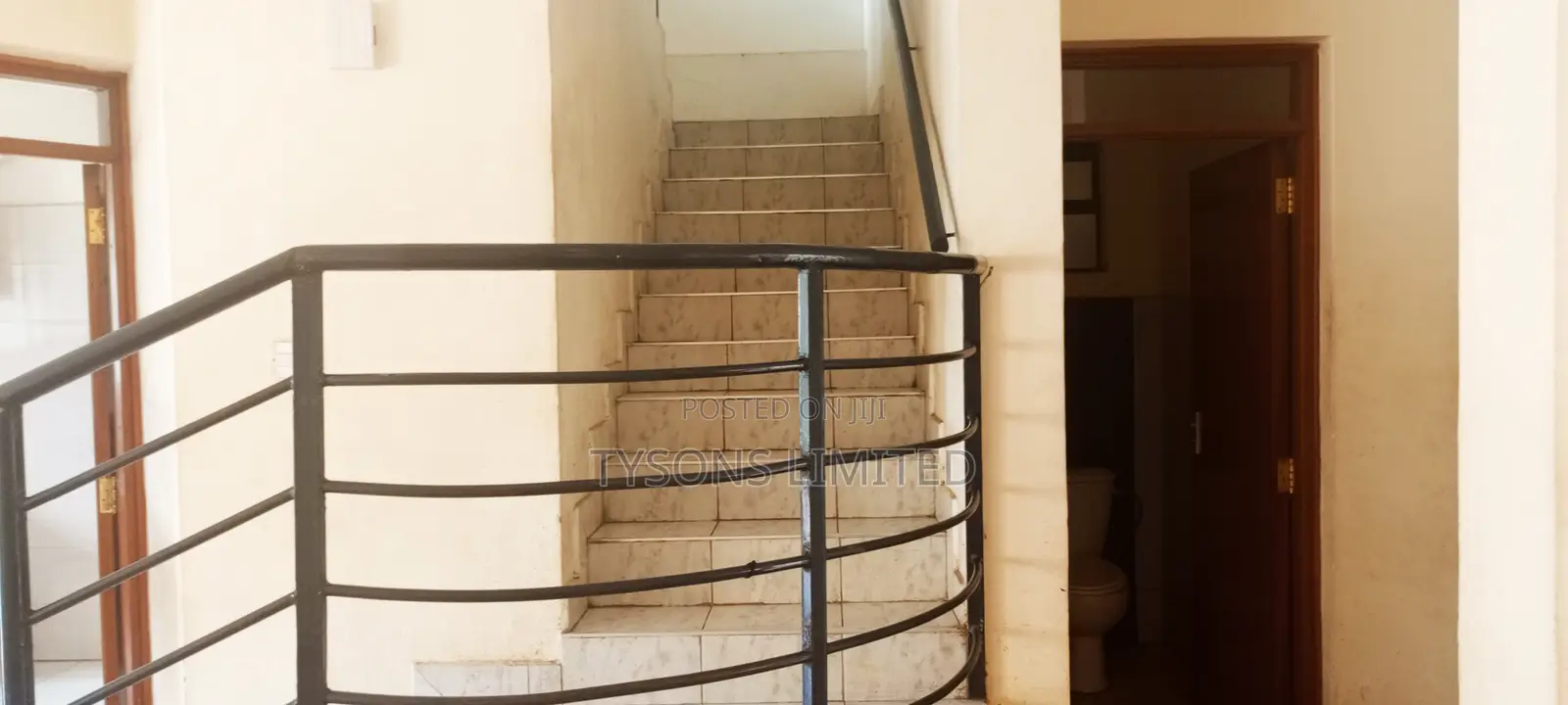 4bdrm Maisonette in Honey Suckle Gardens, Pipeline for sale in Pipeline