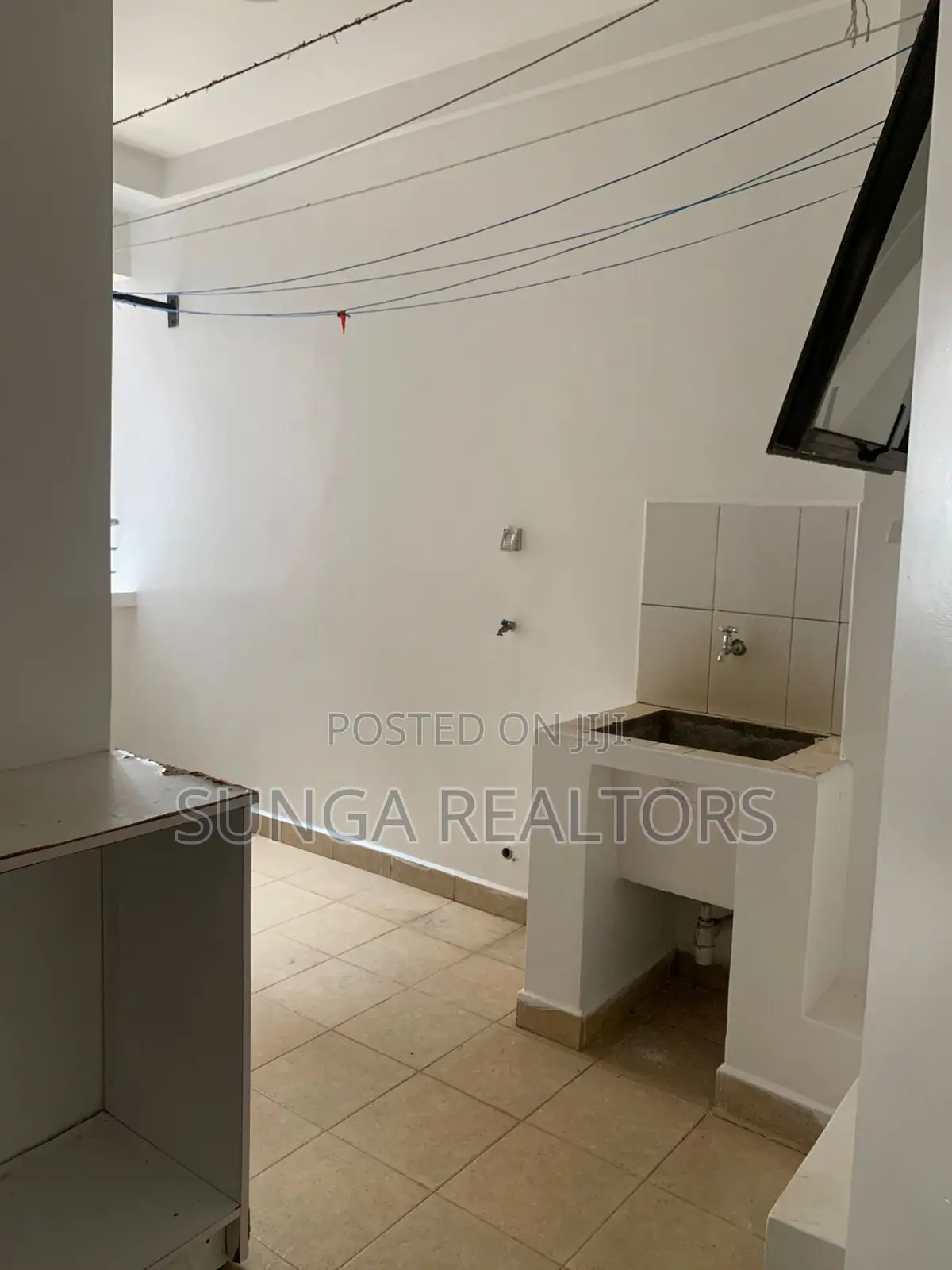3bdrm Apartment in Mpaka Rd., Raphta Road Area for rent in Raphta Road Area