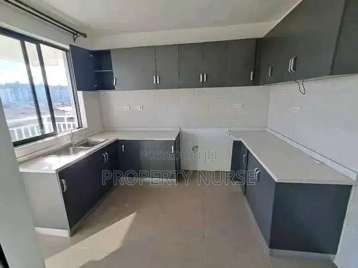 3bdrm Apartment in Gateway Mall Area for rent in Gateway Mall Area