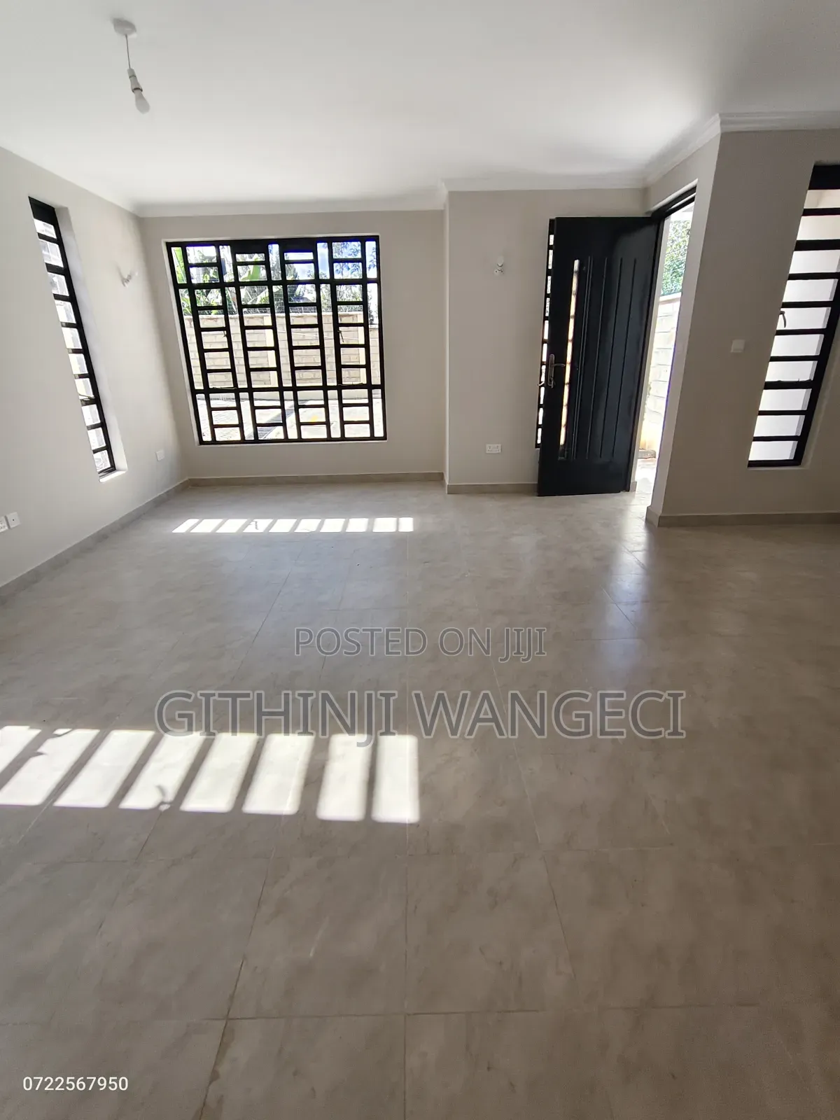 3bdrm Mansion in Roimen, Matasia for sale in Matasia
