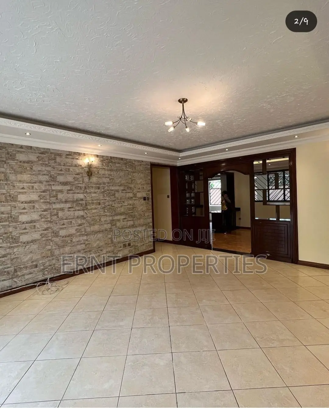 3bdrm Apartment in Lavington for sale in Lavington
