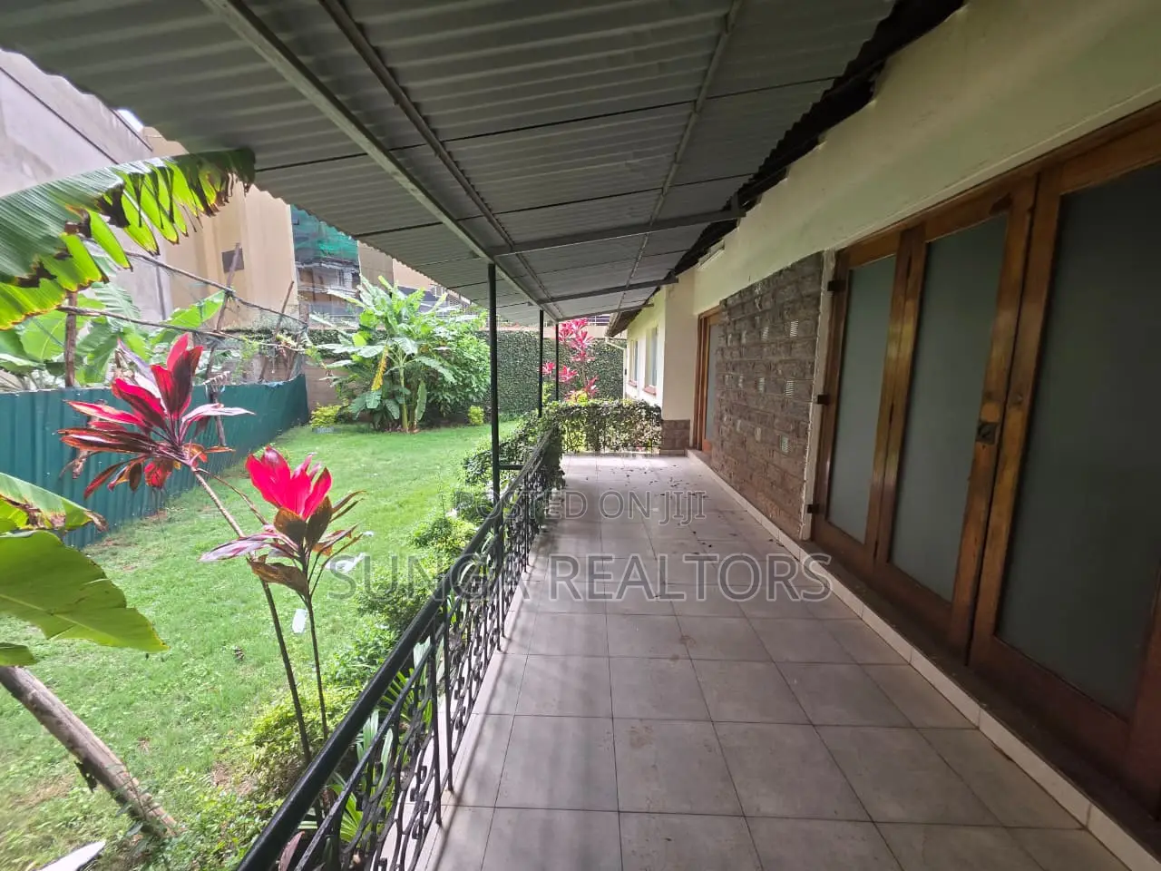 Commercial House for Rent in Westlands in Kyuna Estate