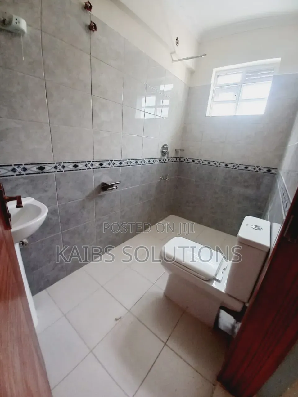 4bdrm Mansion in Croton, Kenyatta Road / Theta for sale in Kenyatta Road / Theta