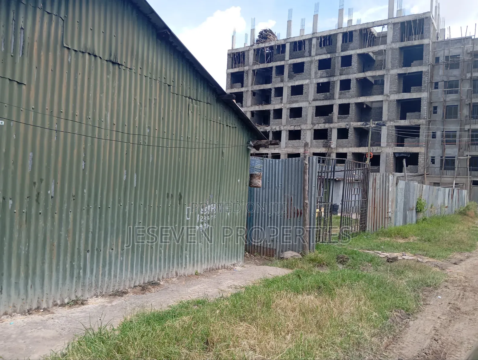 100*100 Quarter Commercial Land for Sale Syokimau in Gateway Mall Area