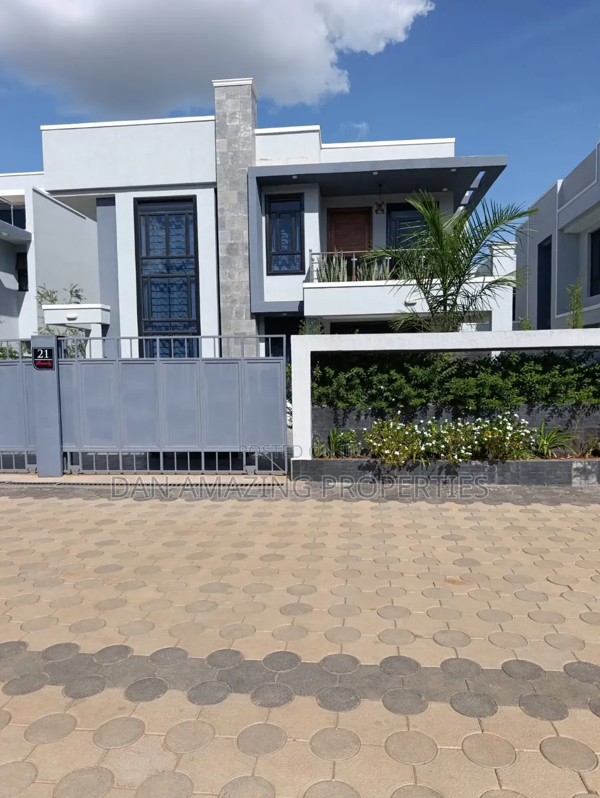 4bdrm Townhouse / Terrace in Kamiti Rd Plus Dsq, Membley Estate in Membley Estate