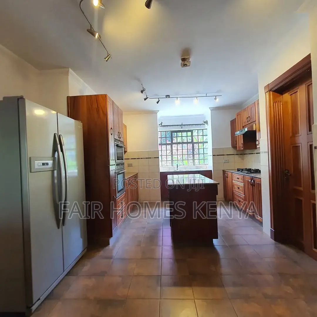 4bdrm Townhouse / Terrace in Peponi Road, Spring Valley for rent in Spring Valley
