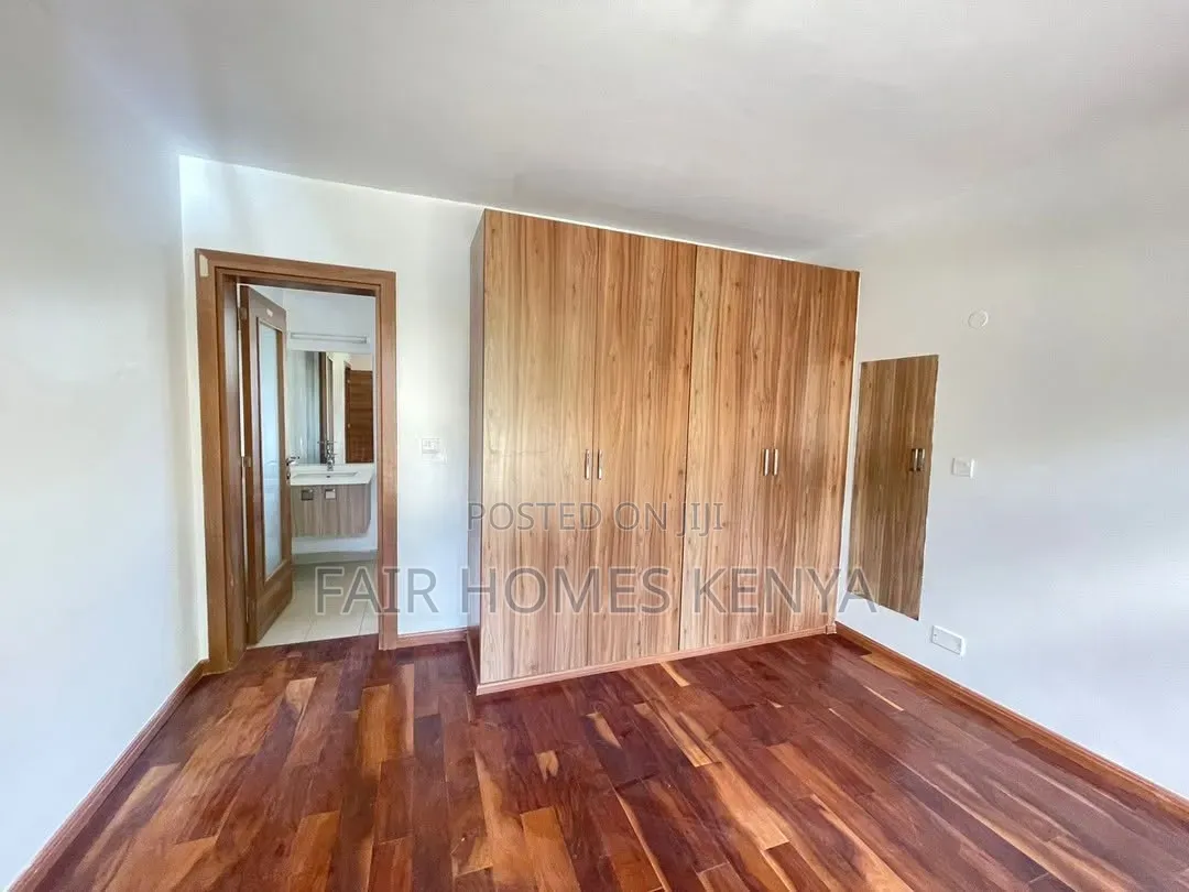 5bdrm Townhouse / Terrace in Lavington Green, Muthangari for rent in Muthangari