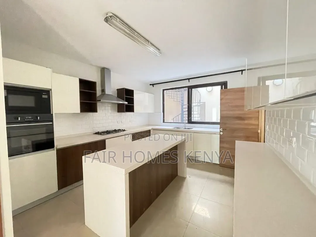 5bdrm Townhouse / Terrace in Lavington Green, Muthangari for rent in Muthangari