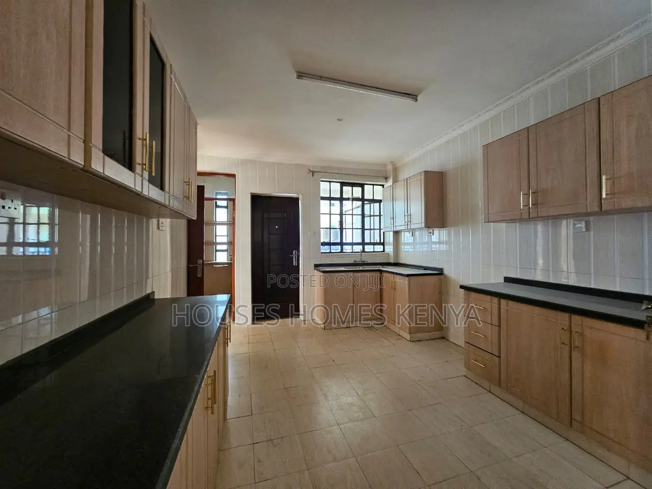 3bdrm Apartment in Lavington, Valley Arcade for rent in Valley Arcade