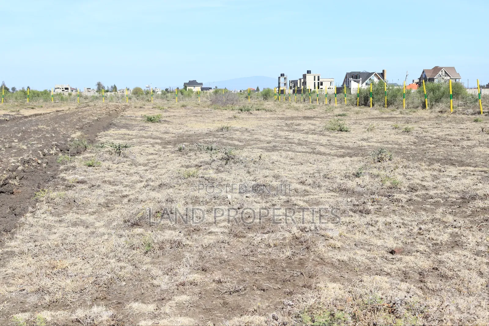 Prime Land Deals for Sale in Kamakis