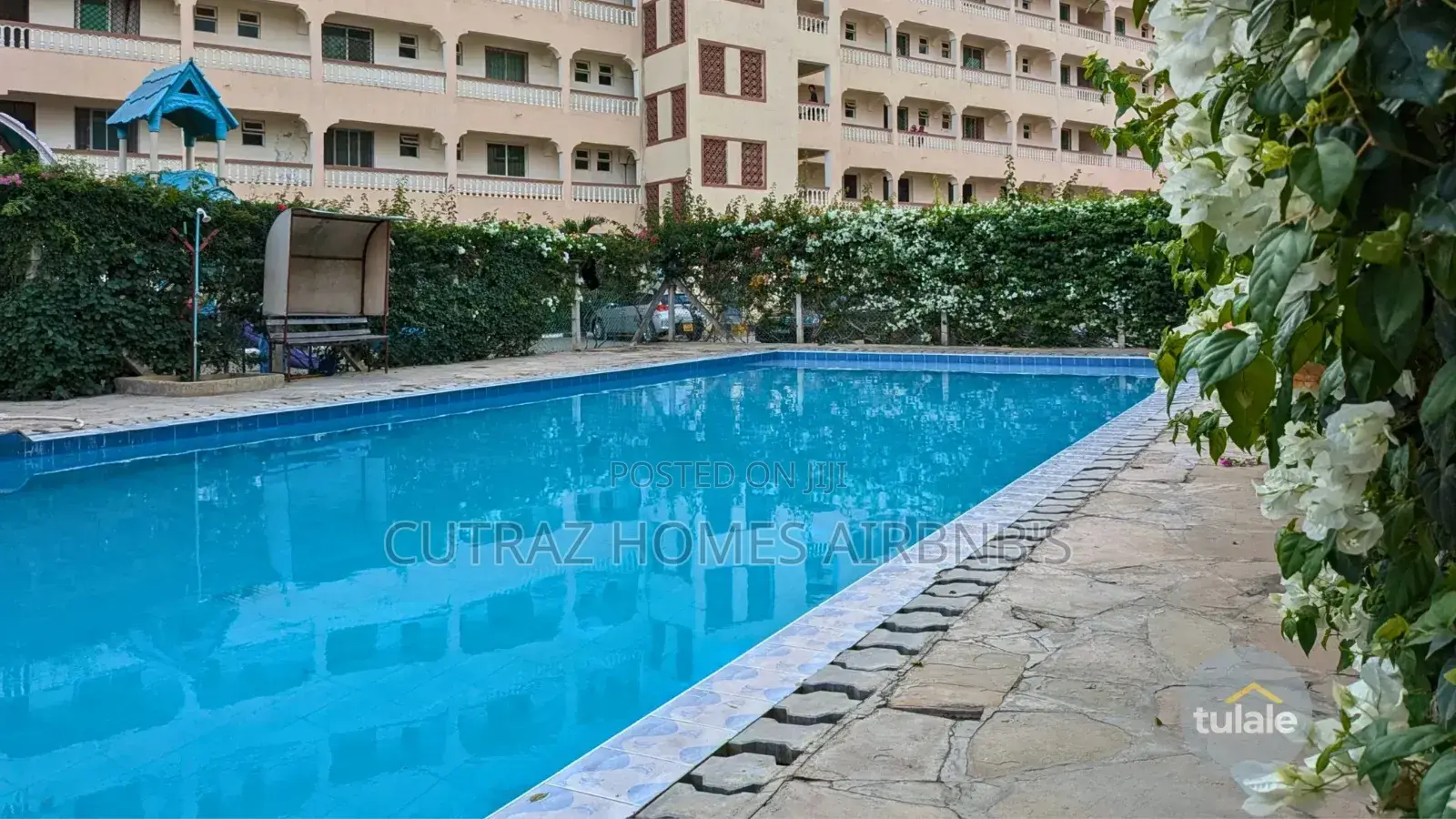Two Bedrooms Available With a Swimming Pool in Mtambo