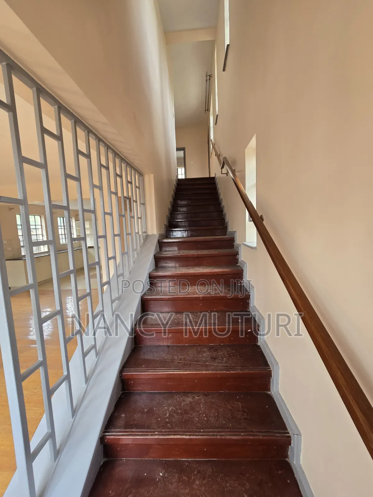 4bdrm Mansion in Kasphat, Banana for rent in Banana