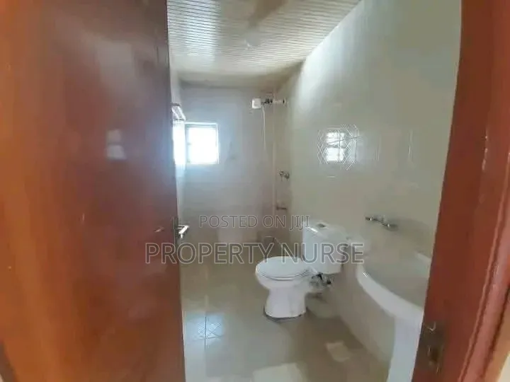 4bdrm Apartment in Gateway Mall Area for rent in Gateway Mall Area