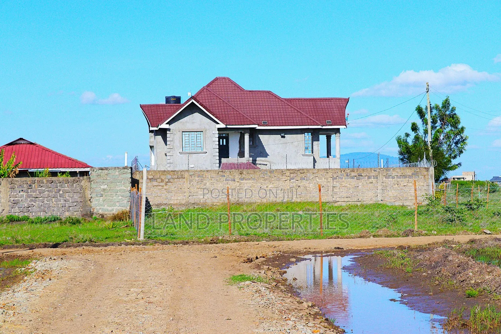 Urgent Sale on Land in Kalimoni