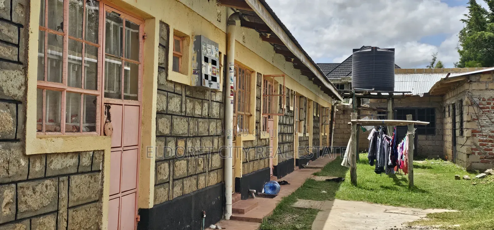 Furnished Mini Flat in Kapsuswa for sale in Kapsuswa
