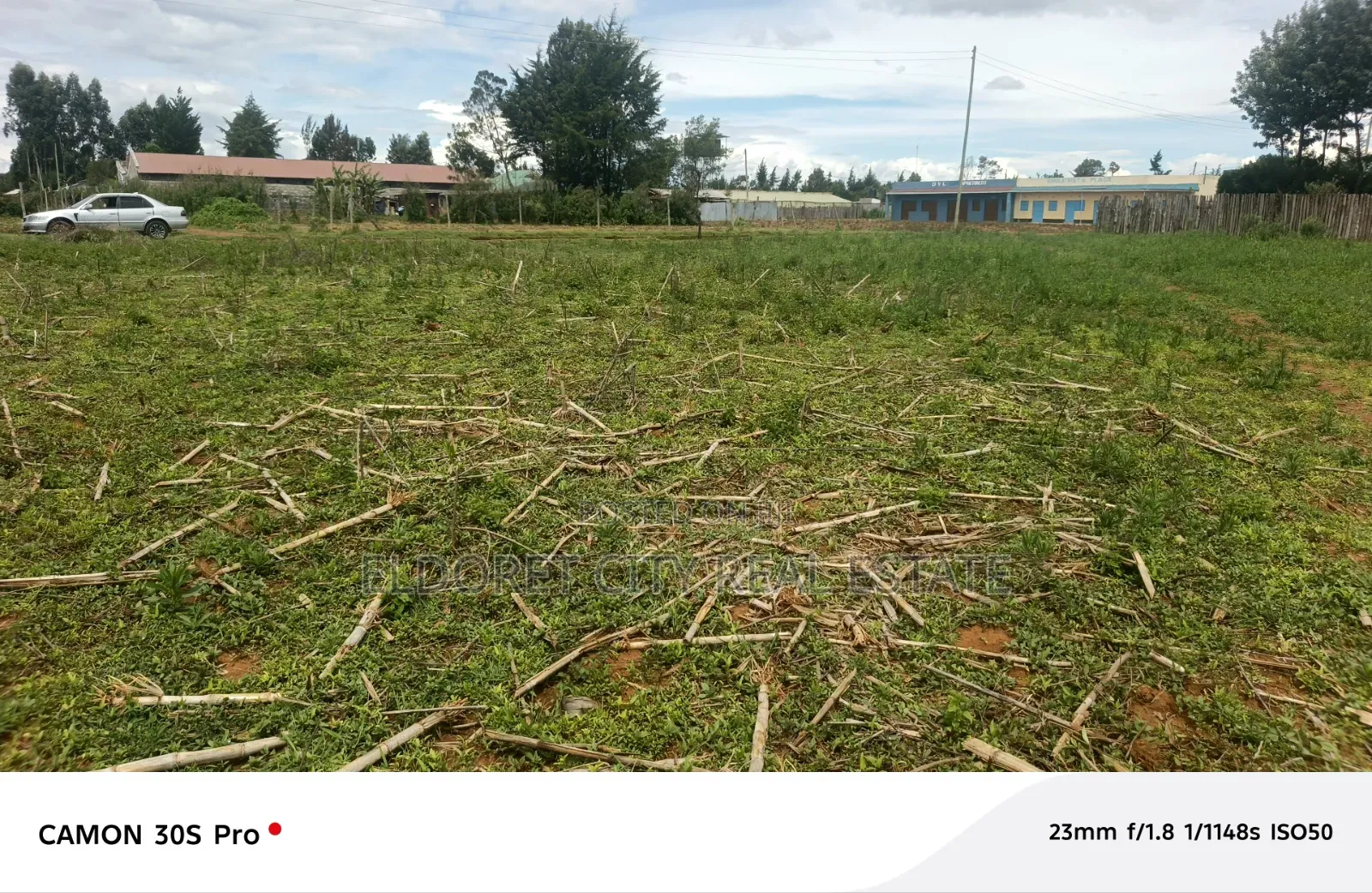 1/8 Plot Outspan With Title. in Kapsuswa