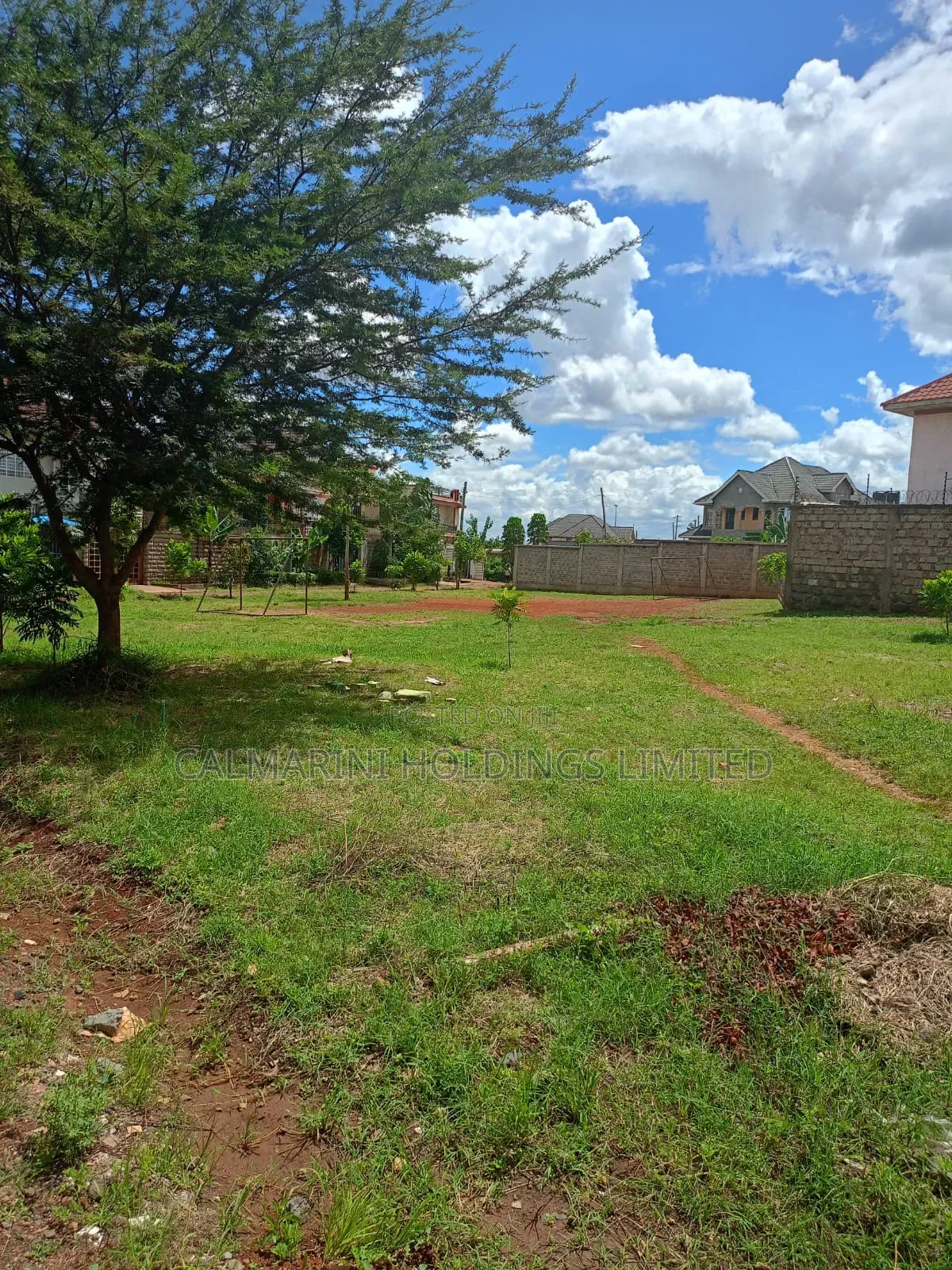 Distress Sale! 1/8 Acre Plot in a Gated Estate Off Thika Superhighway in Kenyatta Road / Theta 