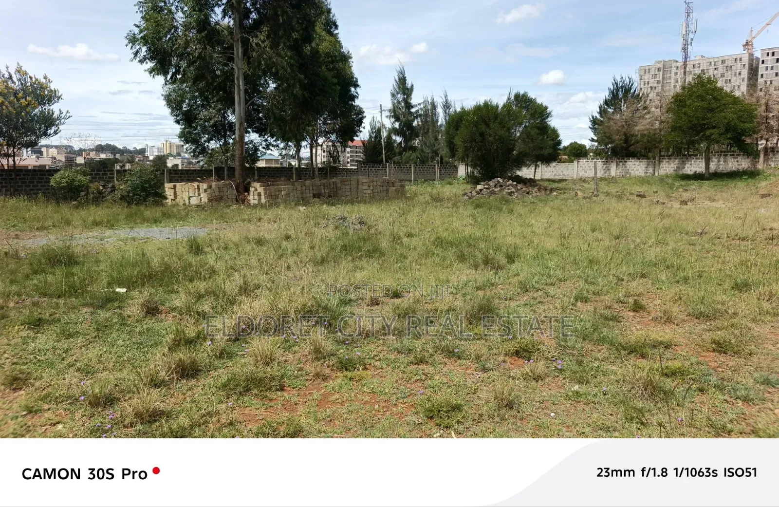 1/4 Pioneer or 1/2 Acre With Title. in Kapsuswa