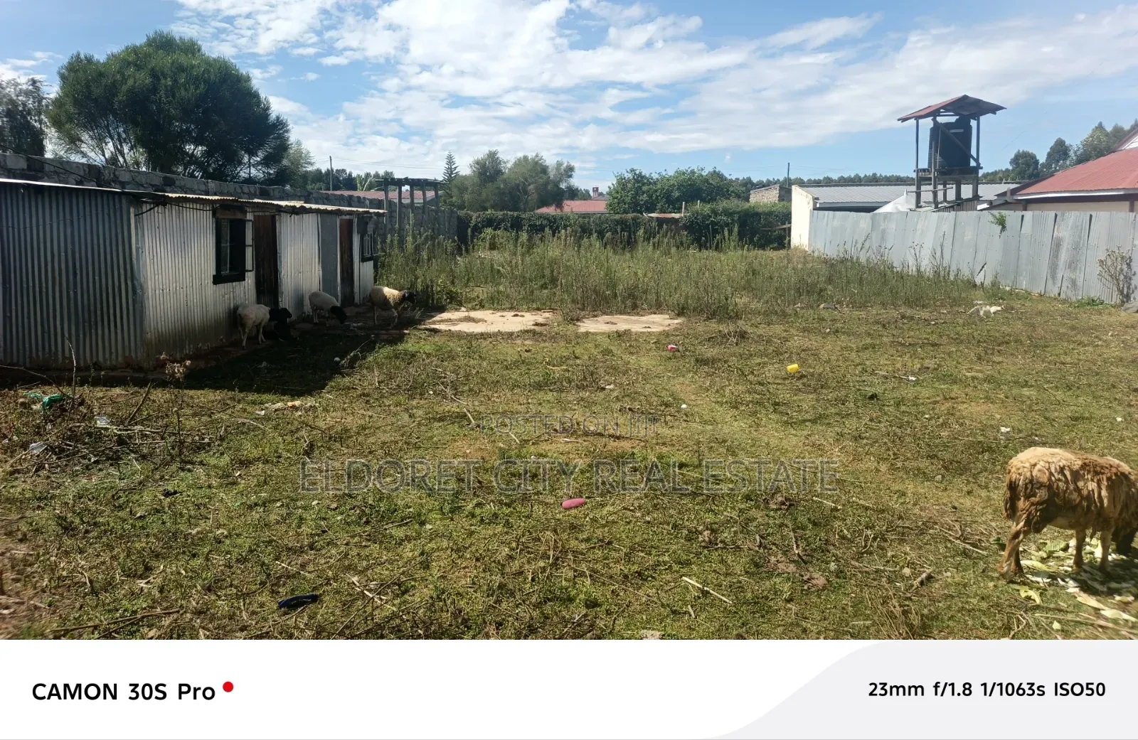 1/4 Outspan With Title in Gated Community. in Kapsuswa