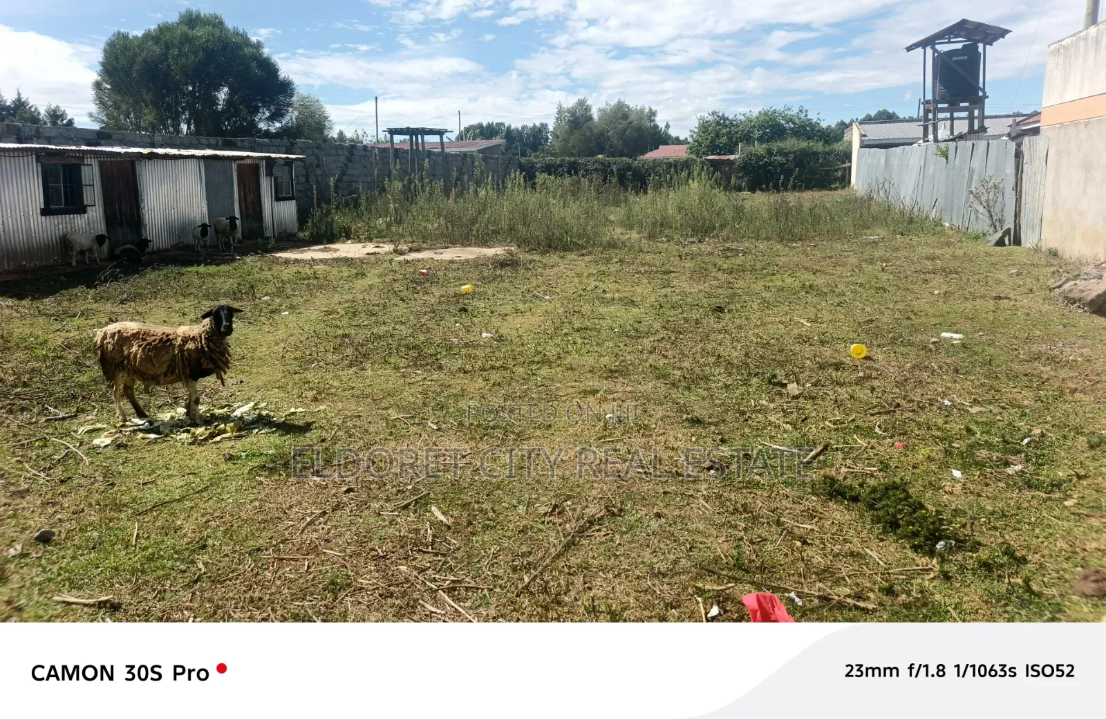 1/4 Outspan With Title in Gated Community. in Kapsuswa
