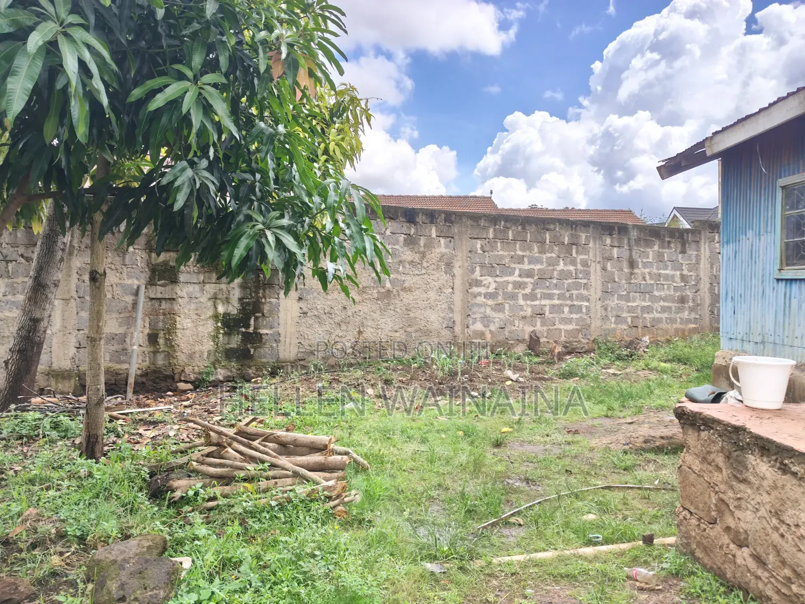 100 by 100 Plot for Sale in Membley Estate